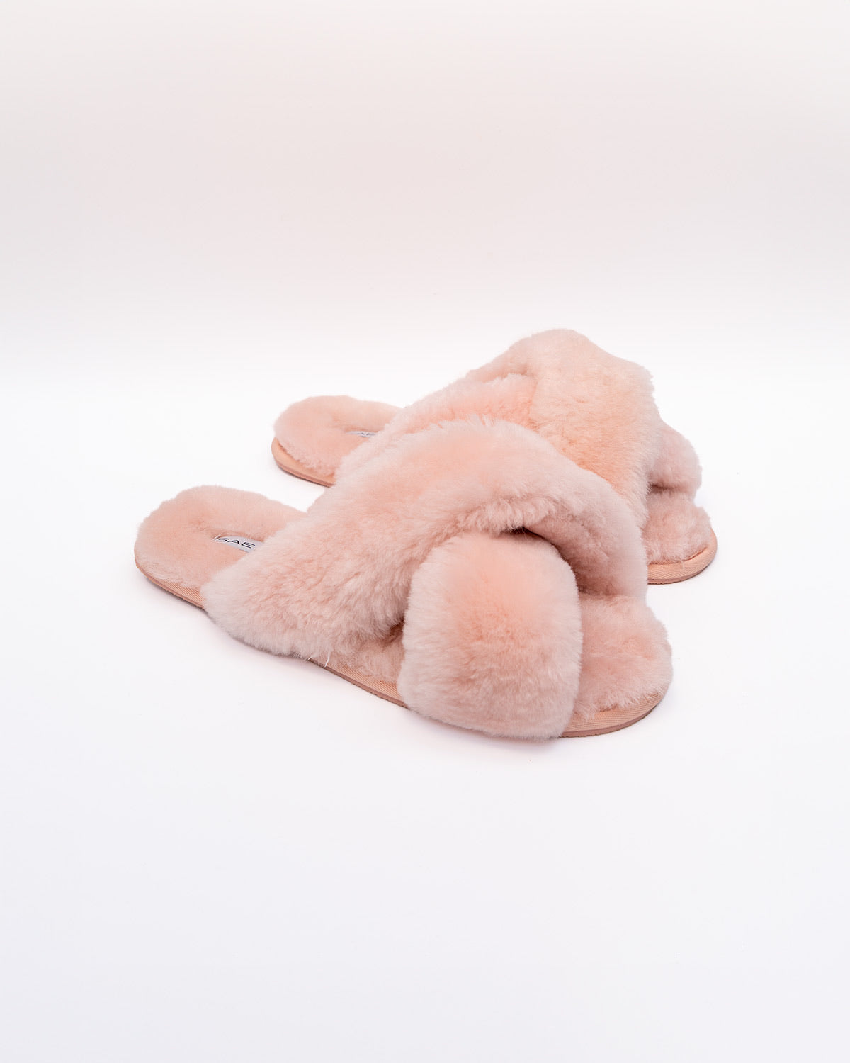 Esmee Sheepskin Slipper in Soft Pink